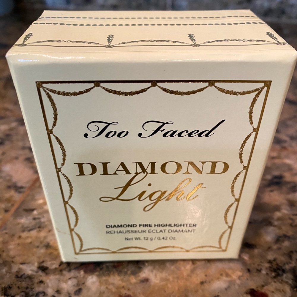 Too faced highlighter